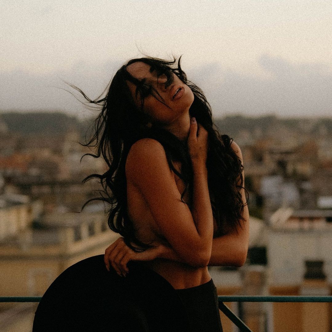 big_frontinaa_20211110_102