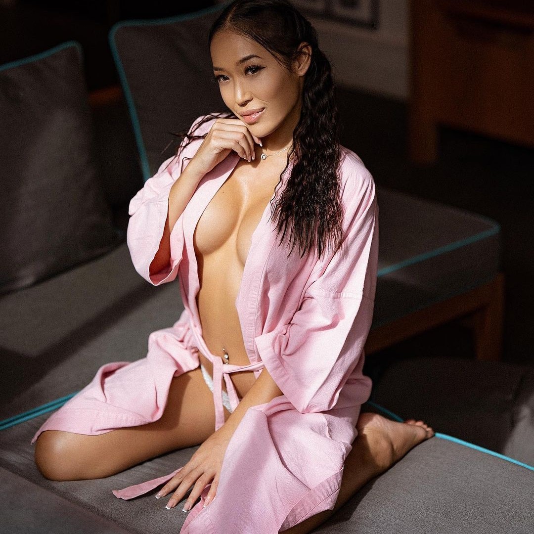 rebeccachenxoxo_20211110_75